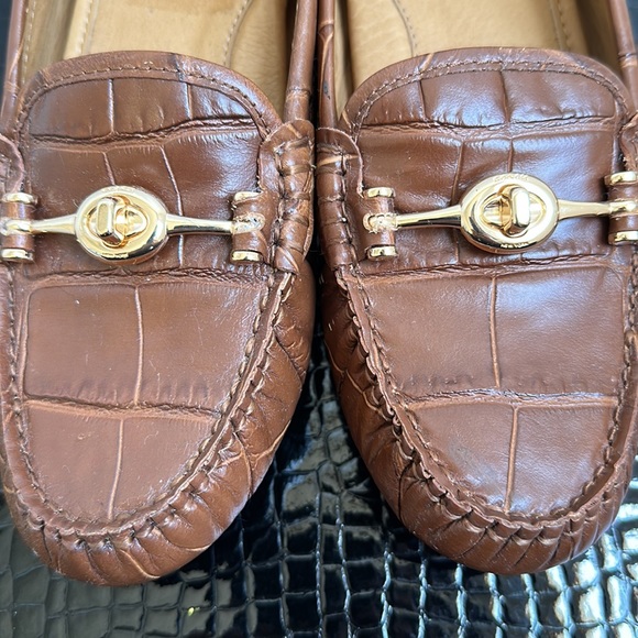 Brown crocodile Coach mules. - Picture 7 of 7